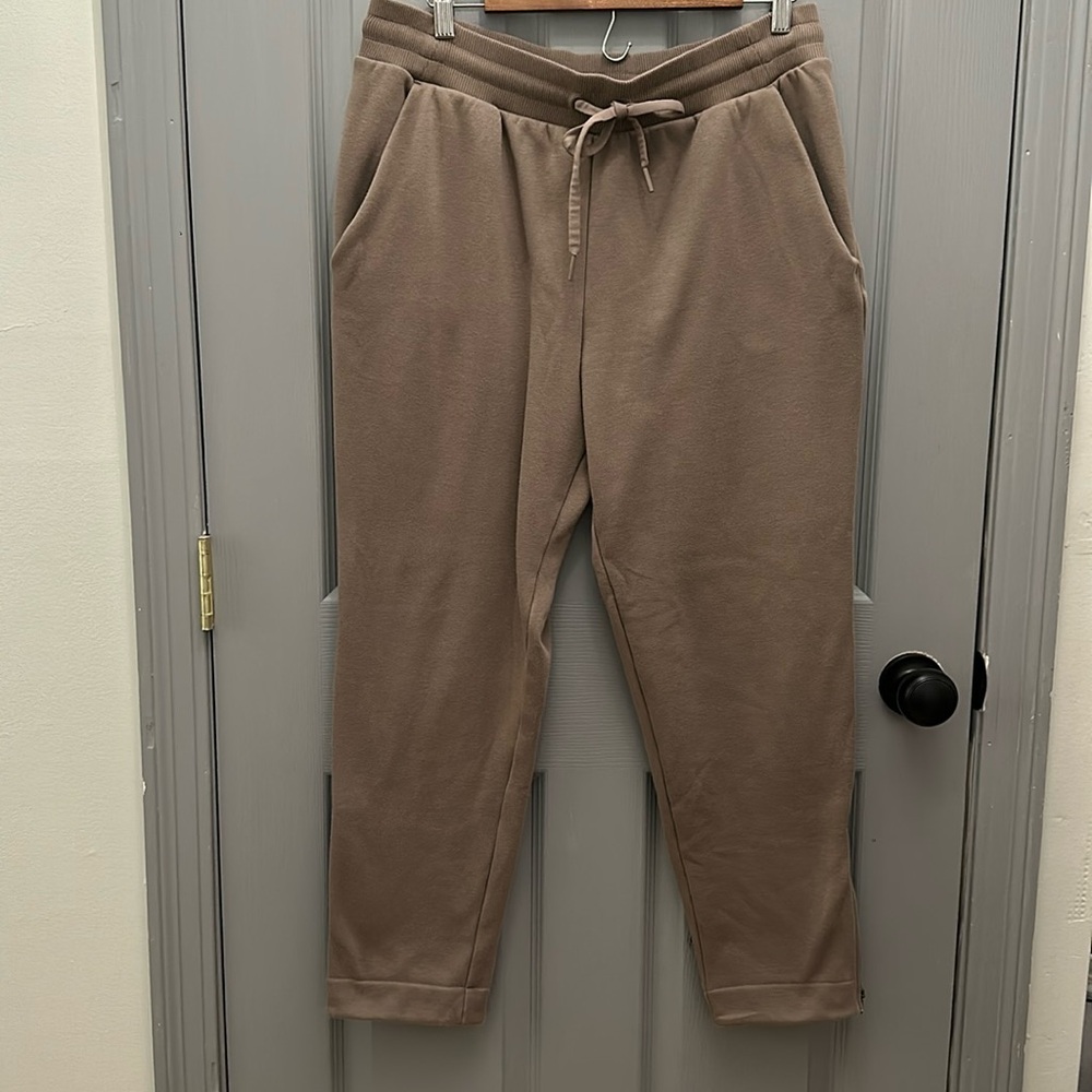 Athleta Fleece Lined Cozy Karma Zip Pant